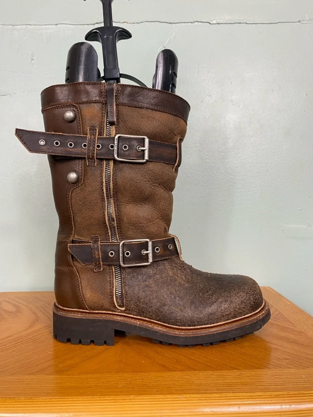 Free People We The Free Charlie Shearling Boots Brown Leather Buckle‎ Size 9